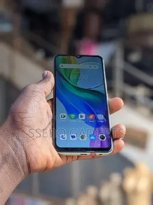 Vivo Y03 64 GB Green