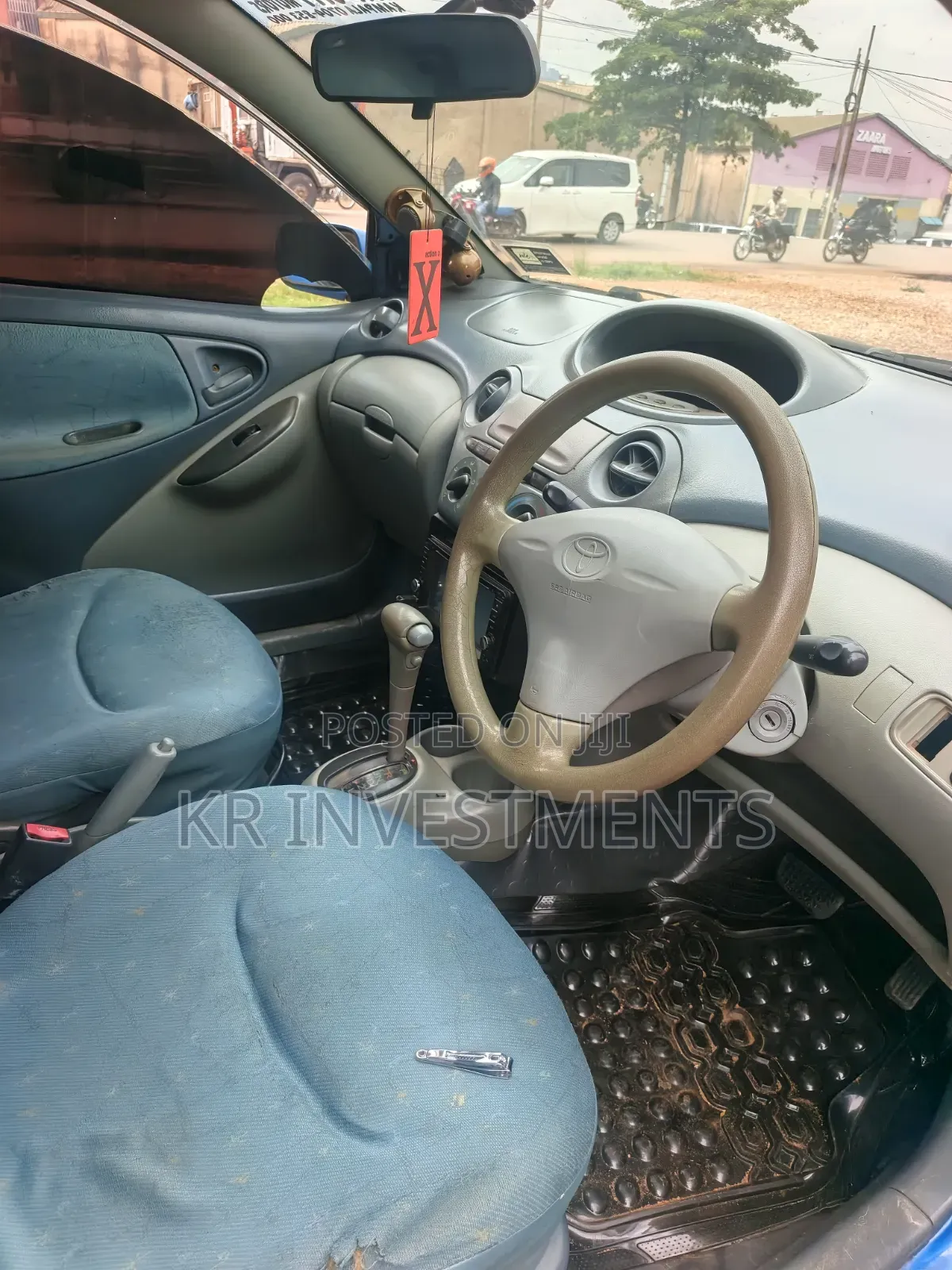 Toyota Vitz 1.5 FWD 3dr 2004 Blue