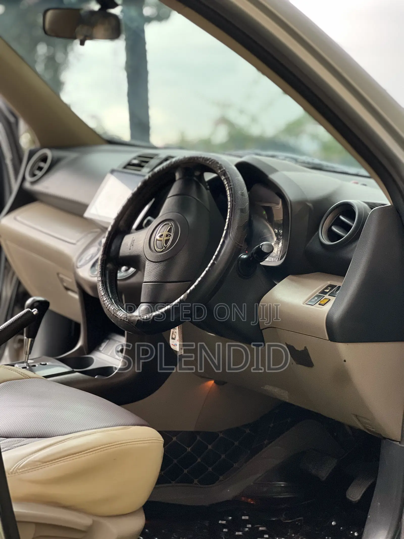 Toyota Vanguard 2008 Silver