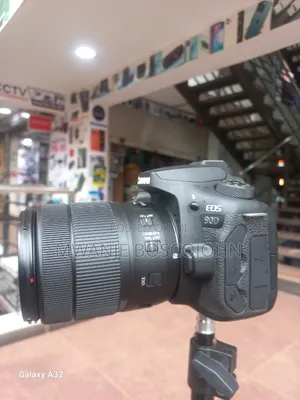 Canon Eos 90d