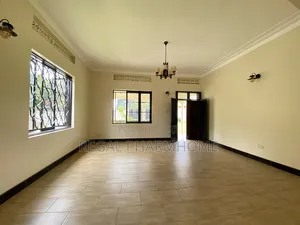 4bdrm Bungalow in Kitende, Central Division for sale