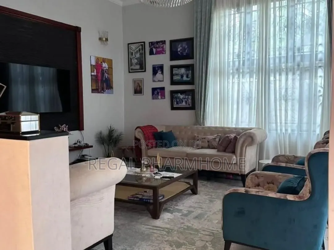4bdrm Duplex in Kitende, Central Division for sale