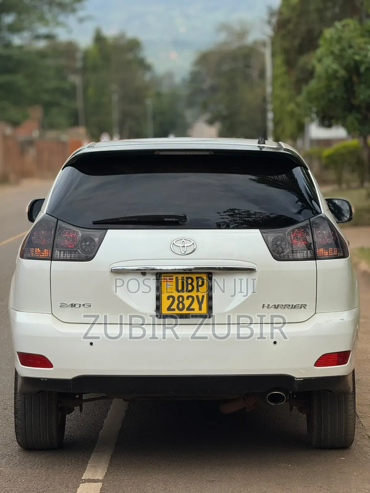 Toyota Harrier 2010 White