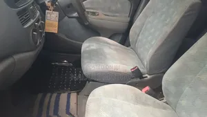 Toyota Raum 1.5 FWD 2001 Silver