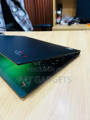 New Laptop Lenovo ThinkPad X1 Carbon 16GB Intel Core i7 SSD 512GB