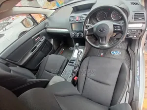Subaru Impreza 2.0i Limited PZEV 4dr Hatchback AWD (2.0L 4cyl CVT) 2015