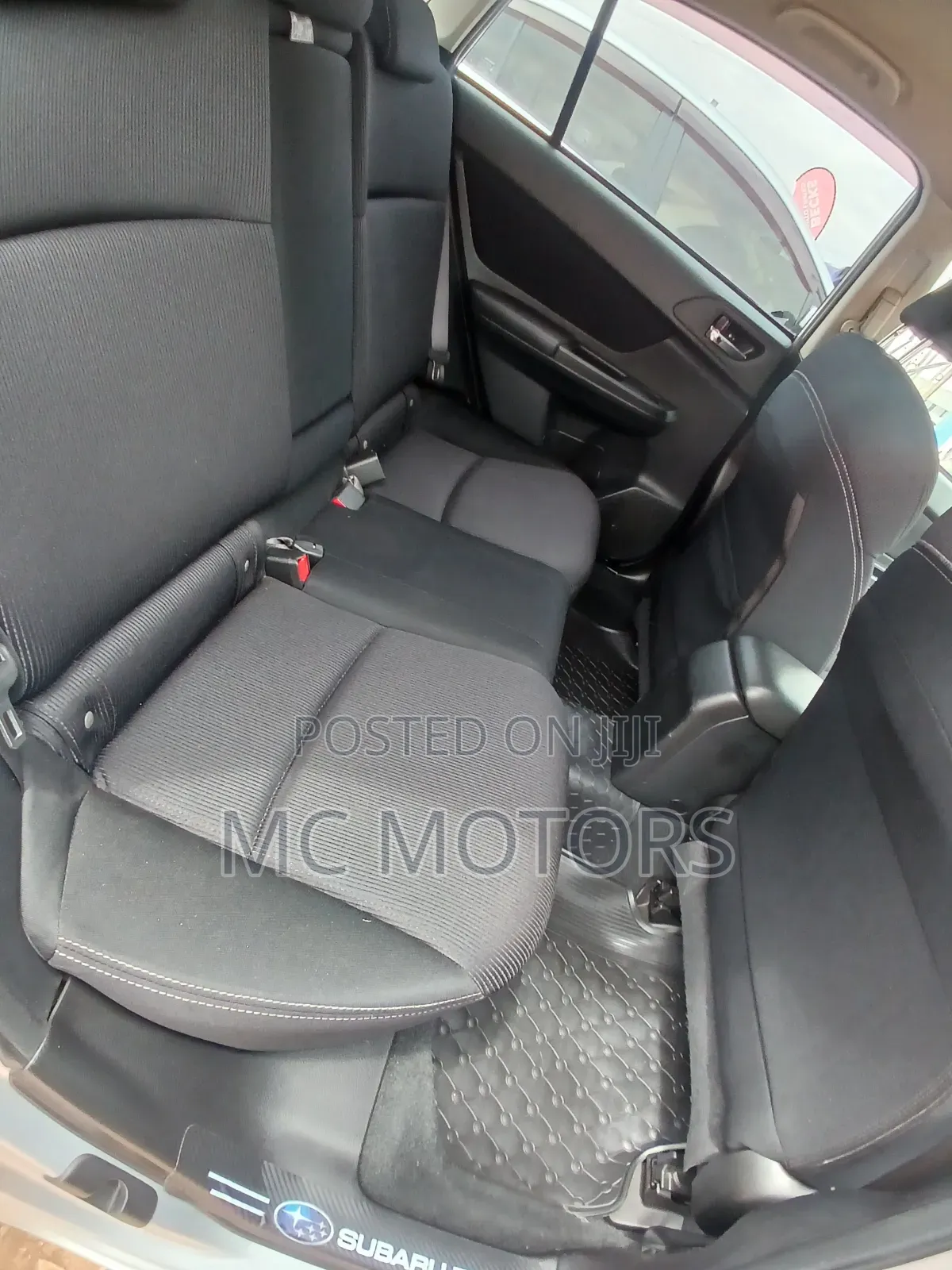Subaru Impreza 2.0i Limited PZEV 4dr Hatchback AWD (2.0L 4cyl CVT) 2015