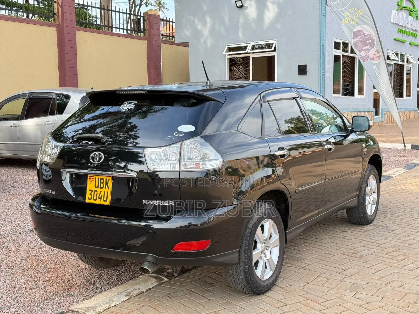 Toyota Harrier 2010 Black