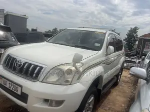 Toyota Land Cruiser Prado 2008 White