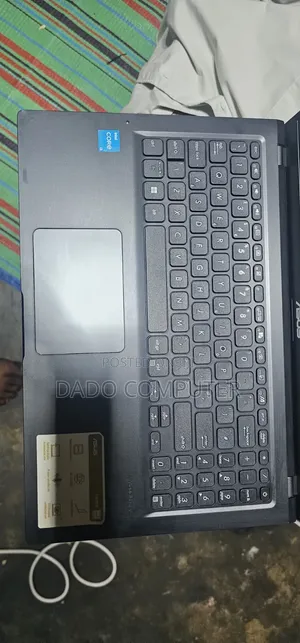 Laptop Asus Vivobook 15 8GB Intel Core i3 SSD 256GB