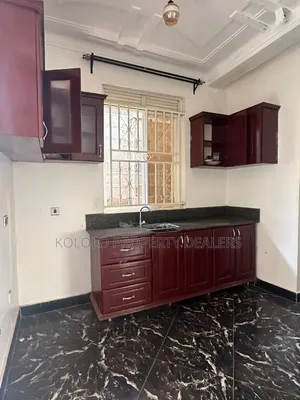 4bdrm Bungalow in Seguku, Central Division for sale
