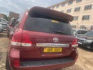 Toyota Land Cruiser 2016 Maroon