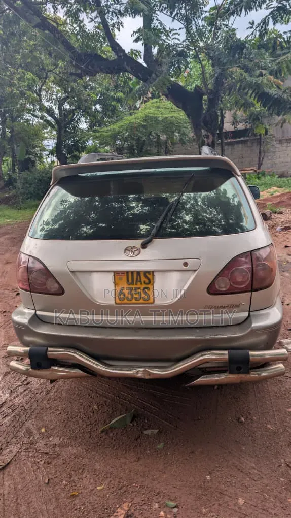 Toyota Harrier 2008 Brown