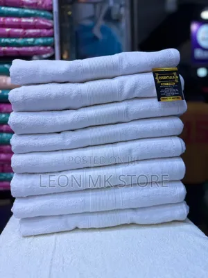Luxury White Cozy Towels
