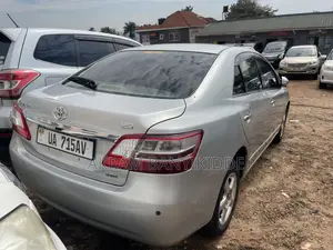 Toyota Premio 2010 Silver