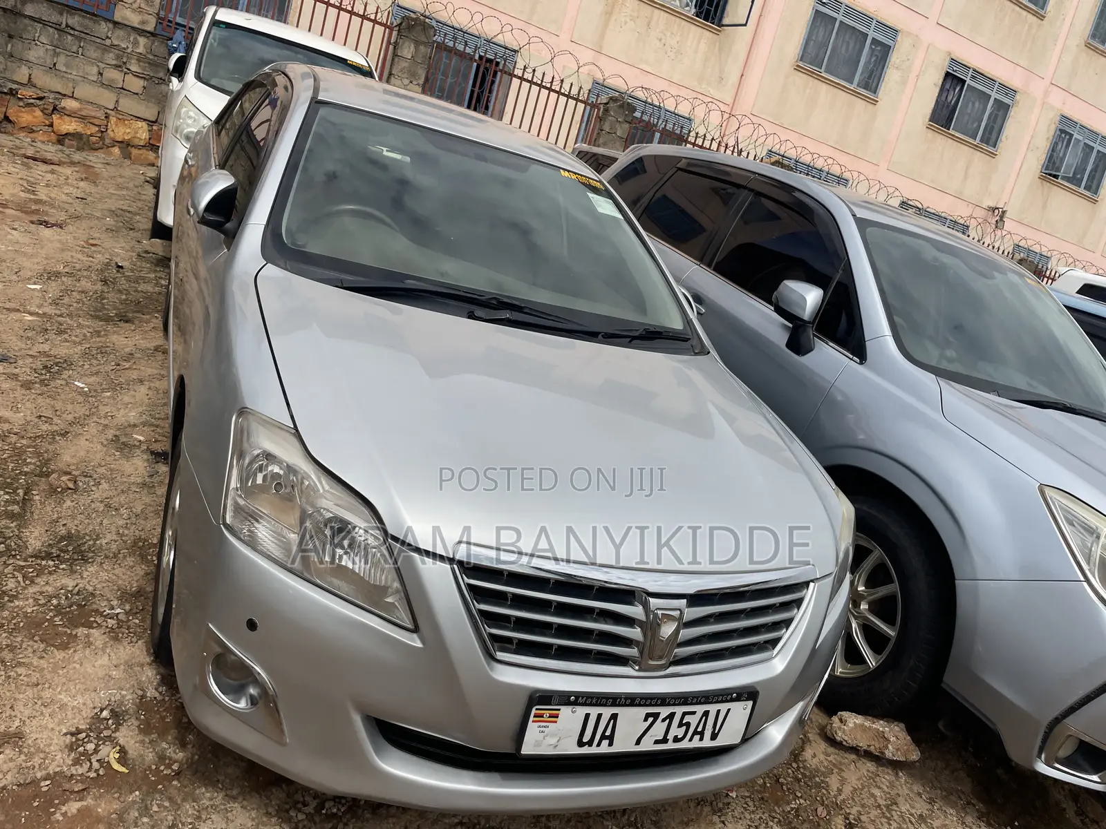 Toyota Premio 2010 Silver