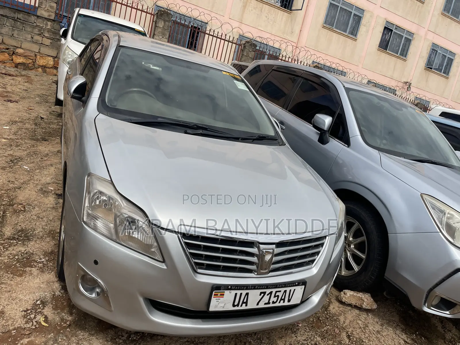 Toyota Premio 2010 Silver