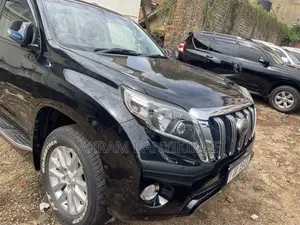 Toyota Land Cruiser Prado 2018 Black