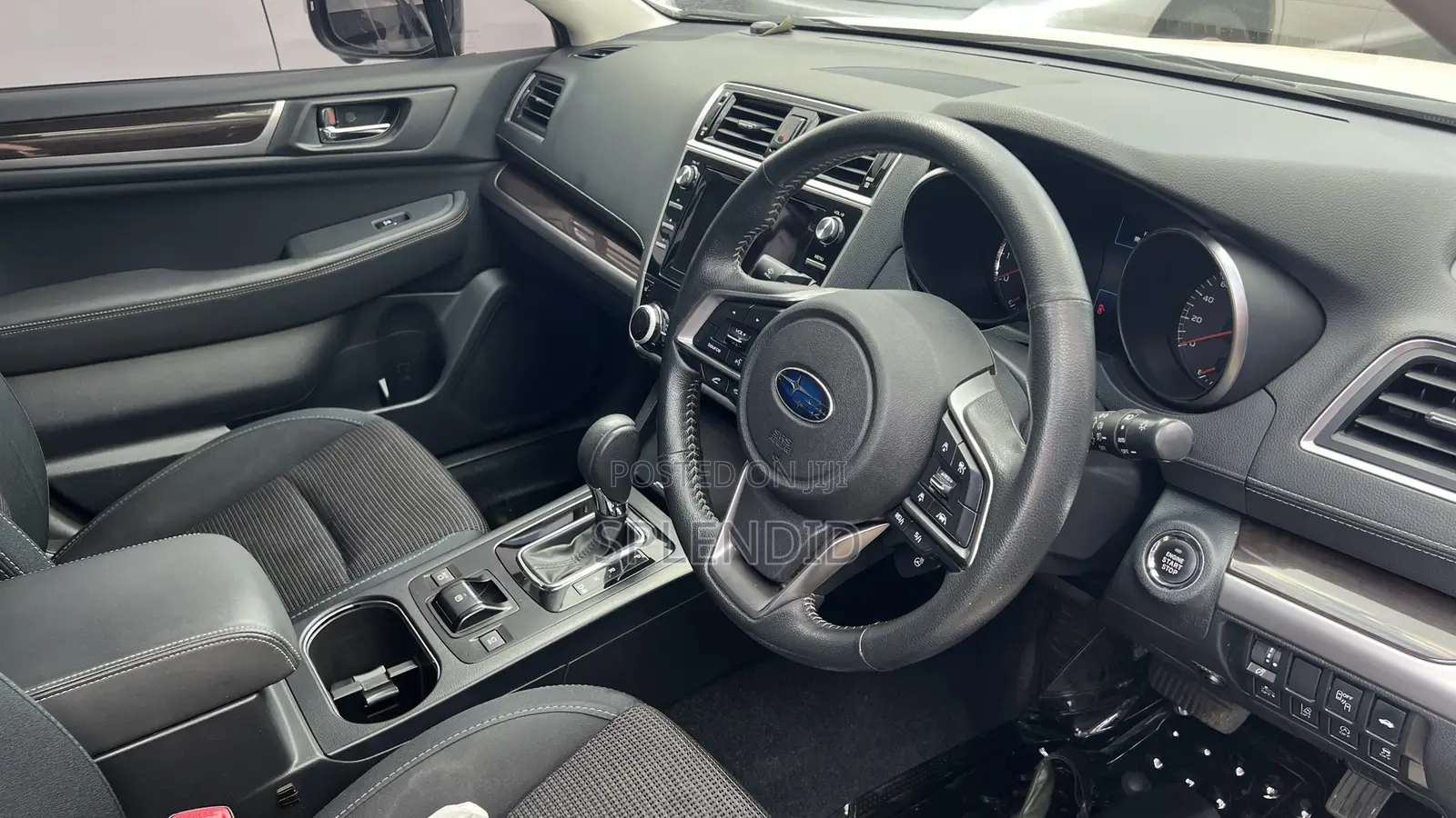 Subaru Legacy 2018 White