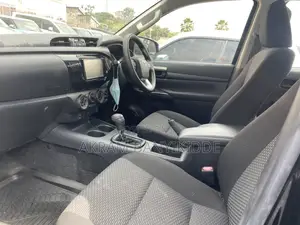 Toyota Hilux 2017 Black