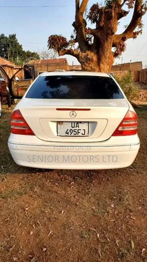 Mercedes-Benz C180 2007 White