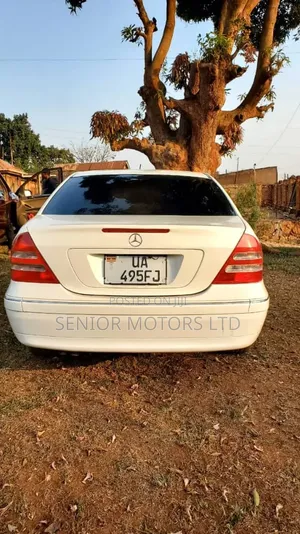 Mercedes-Benz C180 2007 White