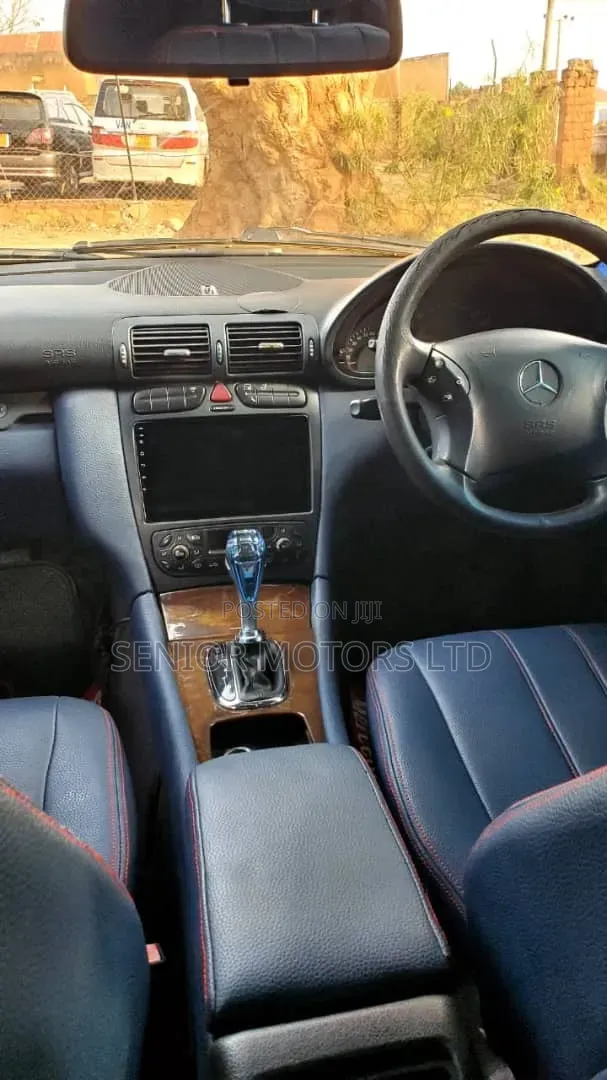 Mercedes-Benz C180 2007 White
