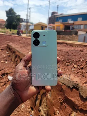 Infinix Smart 7 HD 64 GB