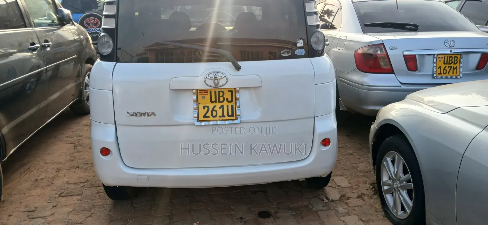 Toyota Sienta 2005 White