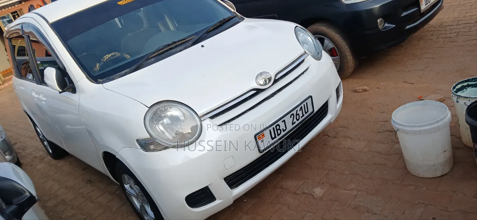 Toyota Sienta 2005 White