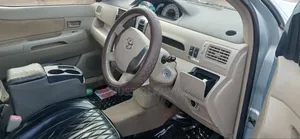 Toyota Raum 2006 Blue