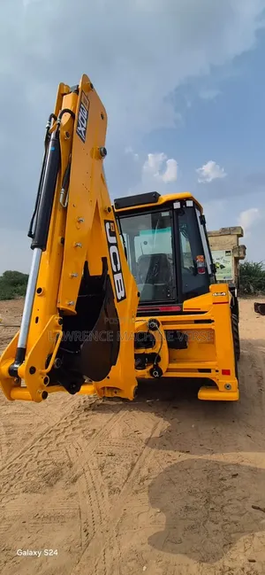 JCB 3cx Backhoe Loader