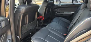 Mercedes-Benz M Class 2011 Black