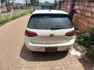 Volkswagen Golf GTI 2.0T Autobahn 2018 White