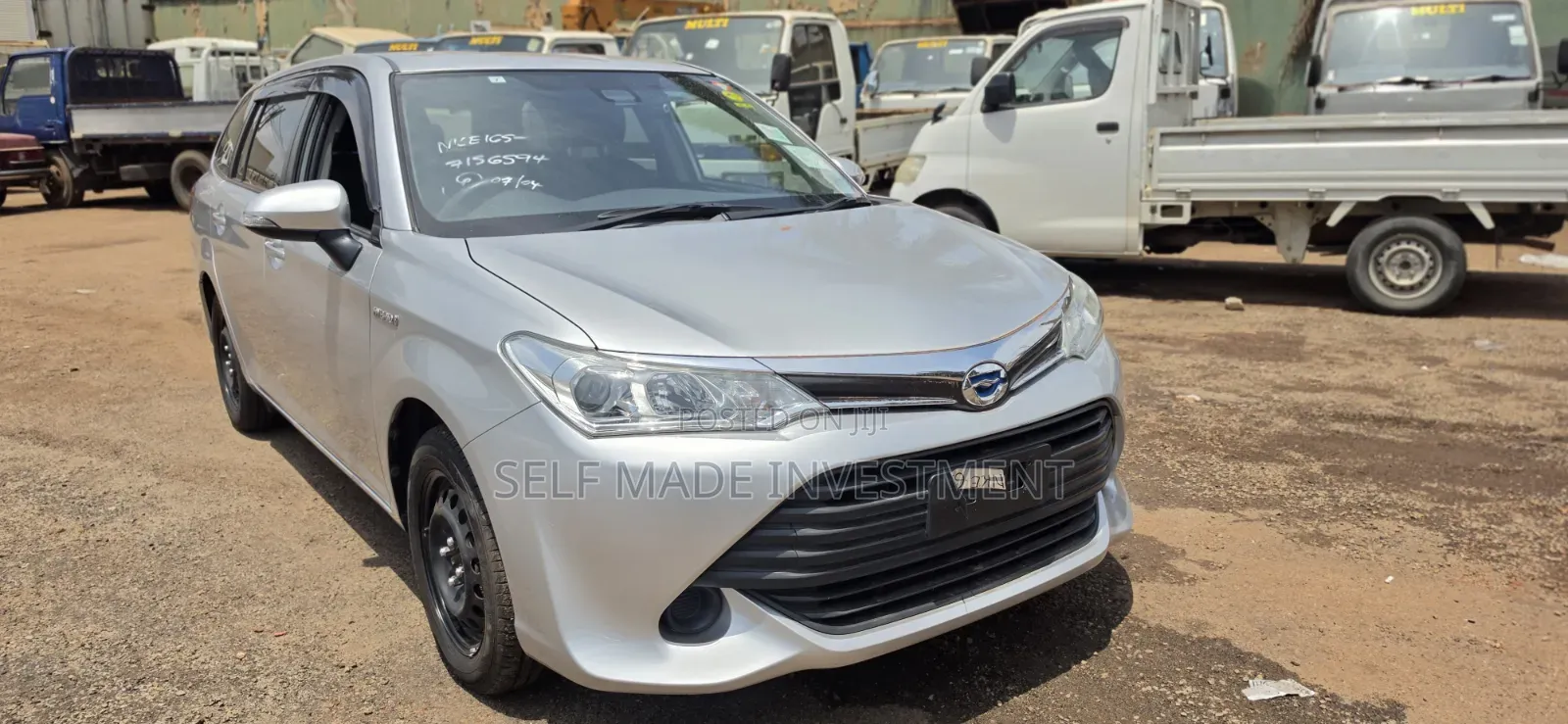 Toyota Corolla Fielder 2017 Silver