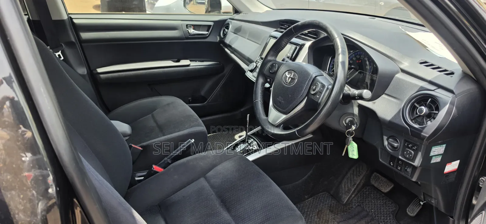 Toyota Corolla Fielder 2016 Black