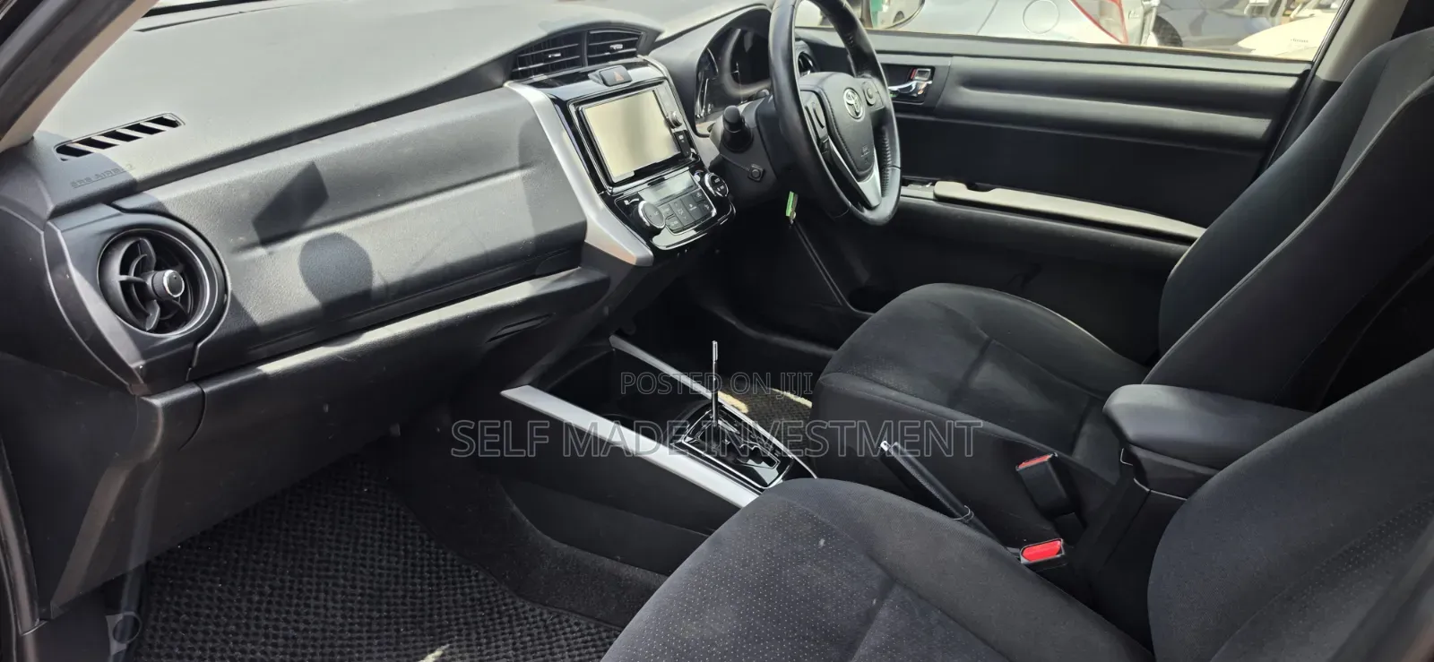 Toyota Corolla Fielder 2016 Black