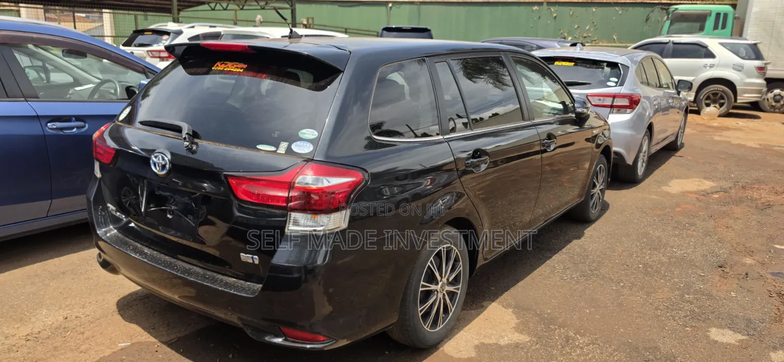 Toyota Corolla Fielder 2016 Black
