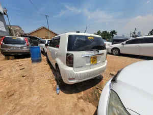 Toyota Corolla Rumion 2010 White