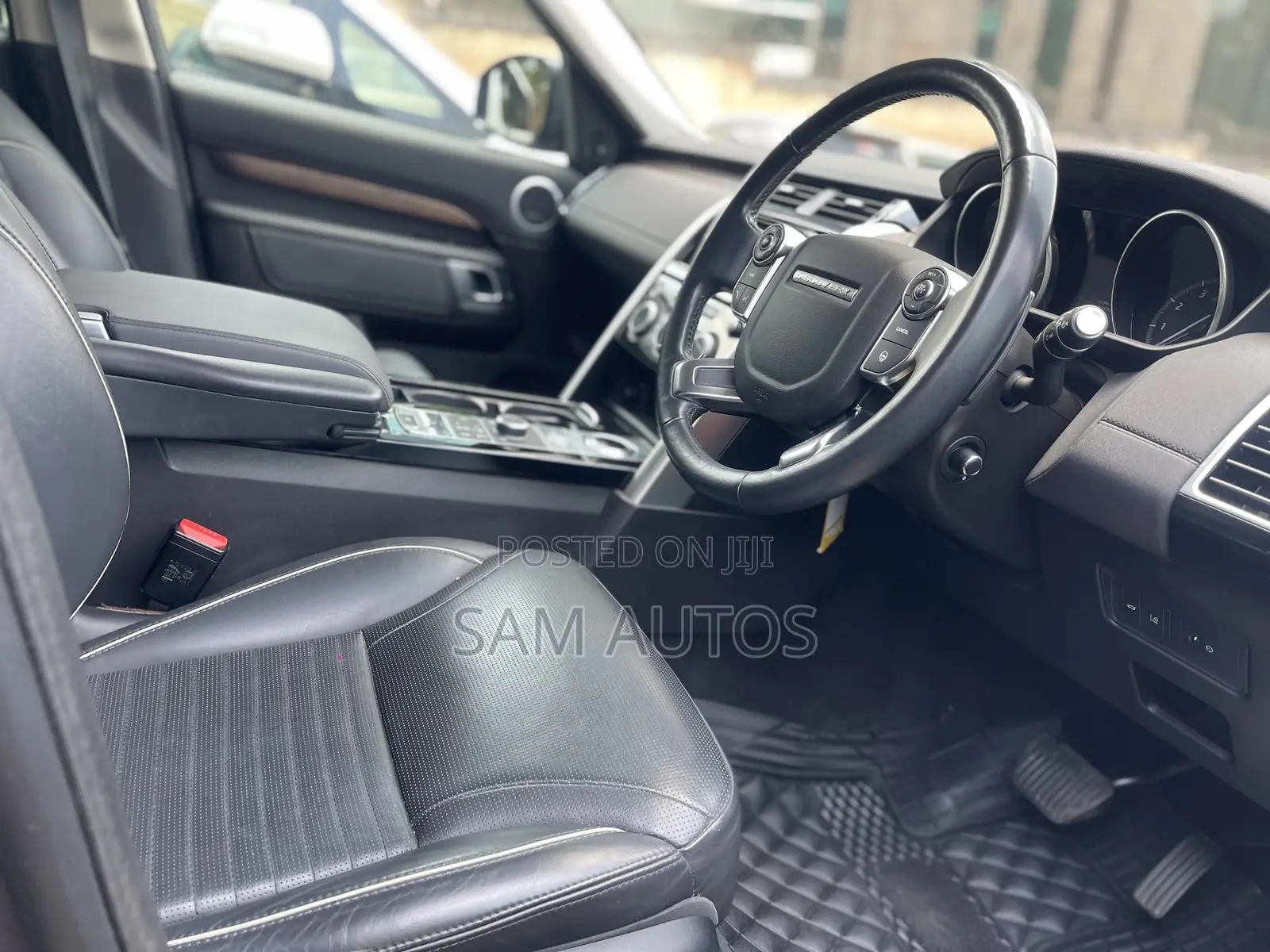 Land Rover Discovery Sport 2018 Gray