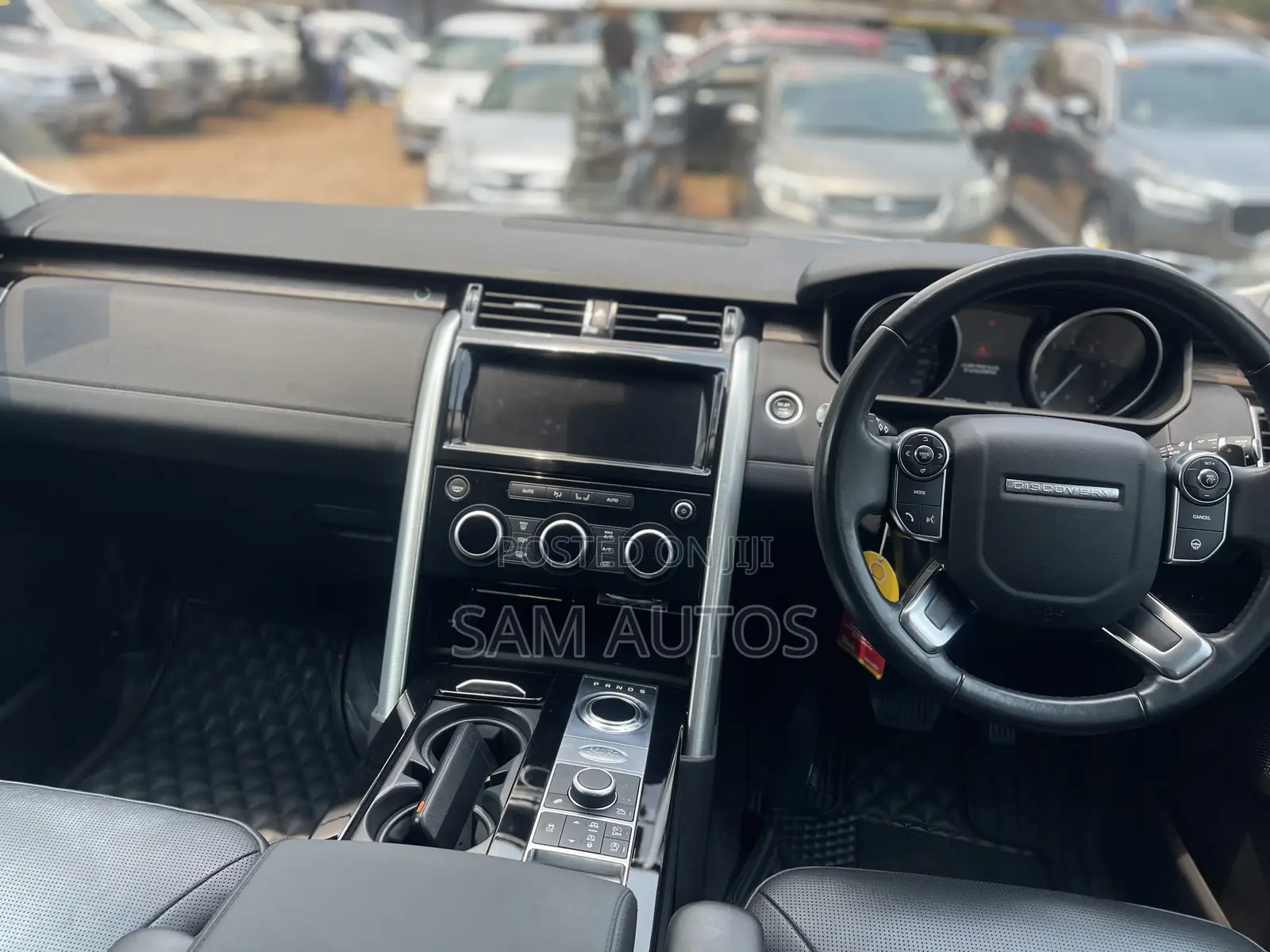 Land Rover Discovery Sport 2018 Gray
