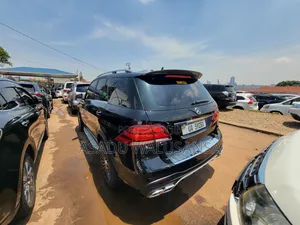 Mercedes-Benz M Class 2012 Black