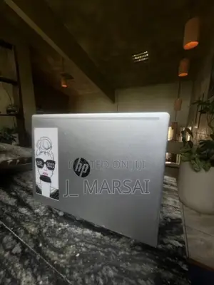 Laptop HP ProBook 430 G7 8GB Intel Core i7 HDD 1T