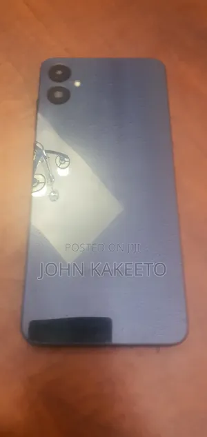 Samsung A10 32 GB Black