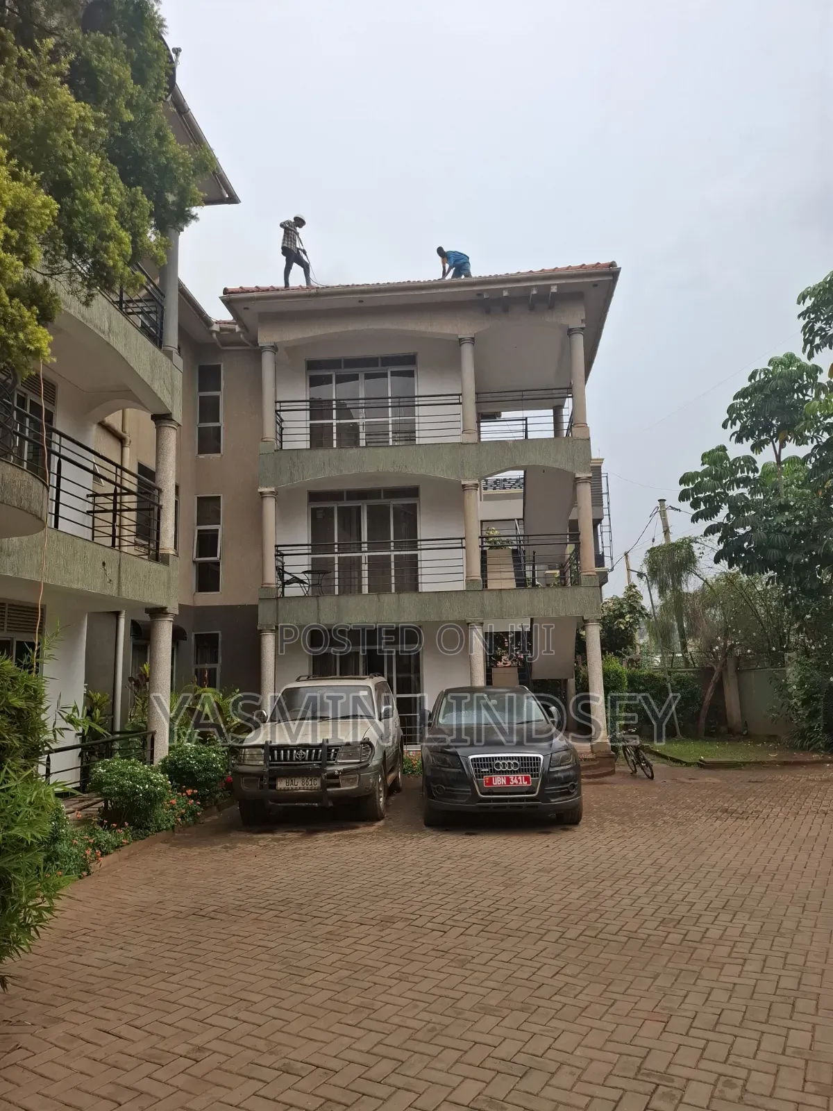 3bdrm Block of Flats in Central Division for rent