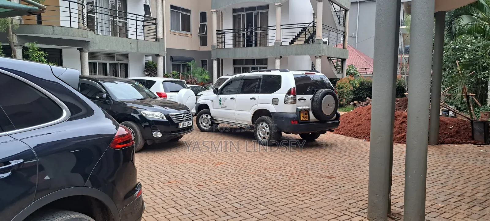 3bdrm Block of Flats in Central Division for rent