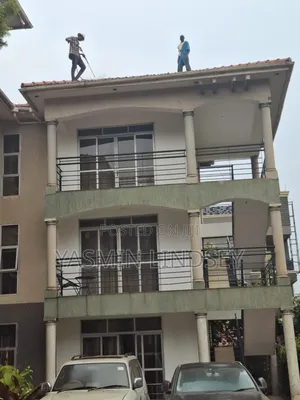 3bdrm Block of Flats in Central Division for rent