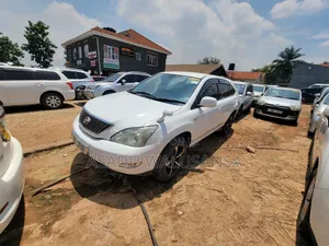 Toyota Harrier 2008 White