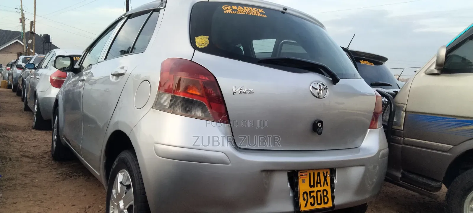 Toyota Vitz 2008 Silver