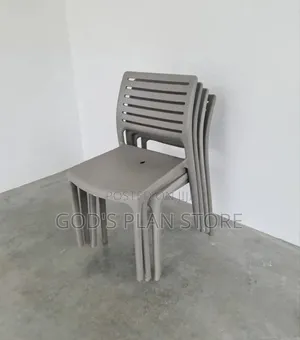 1pcs Gray Portable Plastic Chairs Plastic Chairs